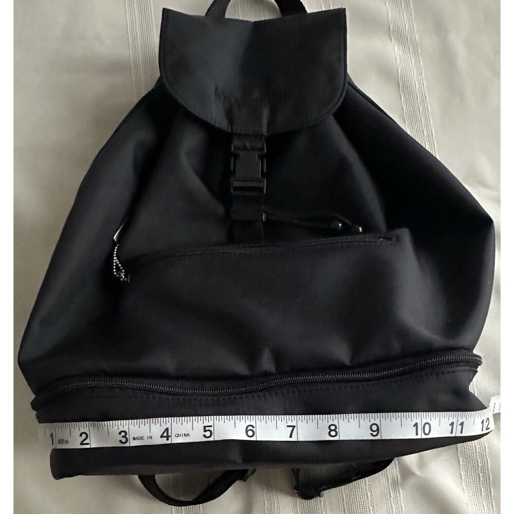 Kenneth Cole Reaction Black Nylon Backpack Buckle Strap Adjustable Large 18”x 12 - Picture 16 of 16